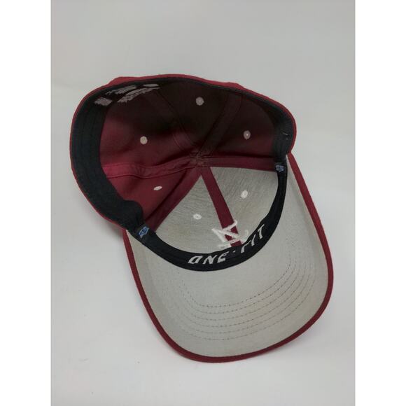 Top of the World Alabama Crimson Tide One Fit Hat Embroidered Logo Red - Picture 9 of 11